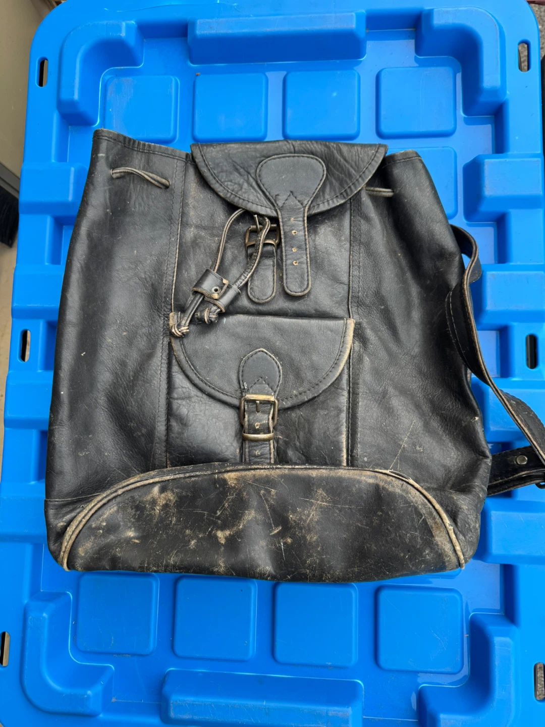 Vintage Black Leather Briefcase & Backpack Set - photo 3