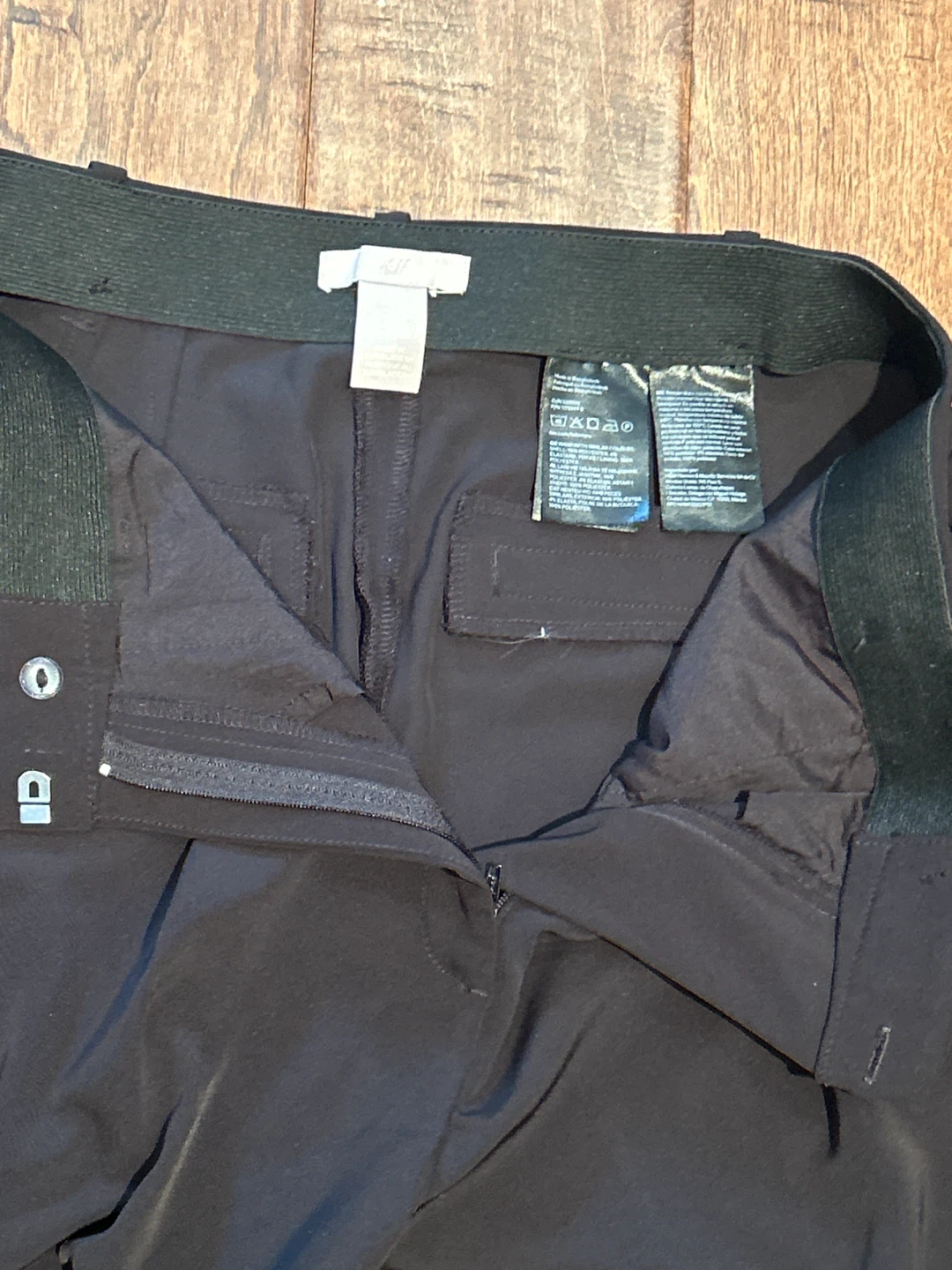 H&M Black Pleated Pants - photo 2