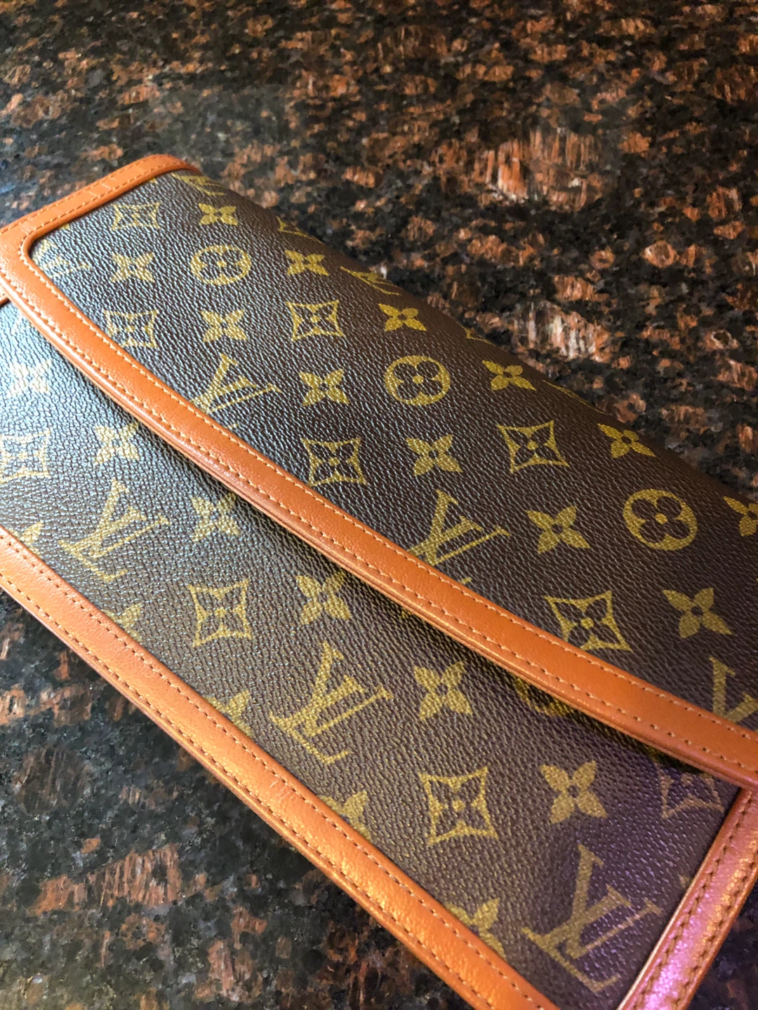 Louis Vuitton Vintage Clutch