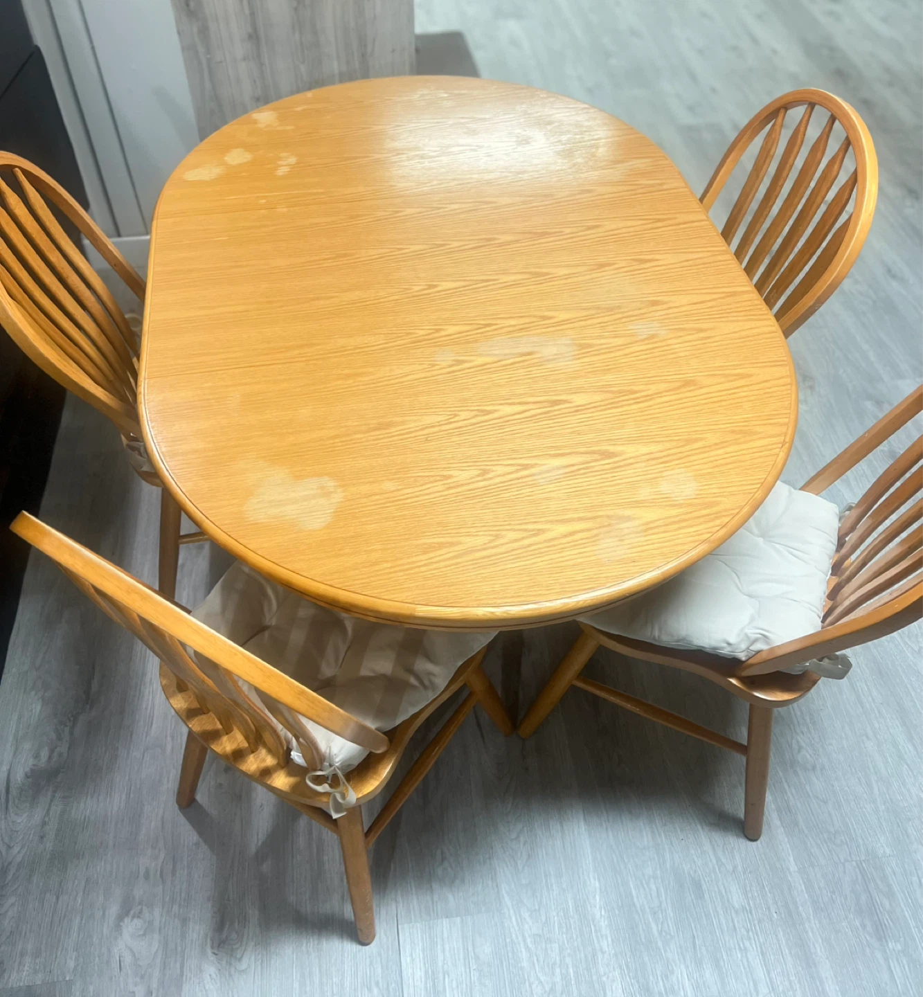 Oak Extendable Dining Table with 4 Chairs and Cushions - photo 2