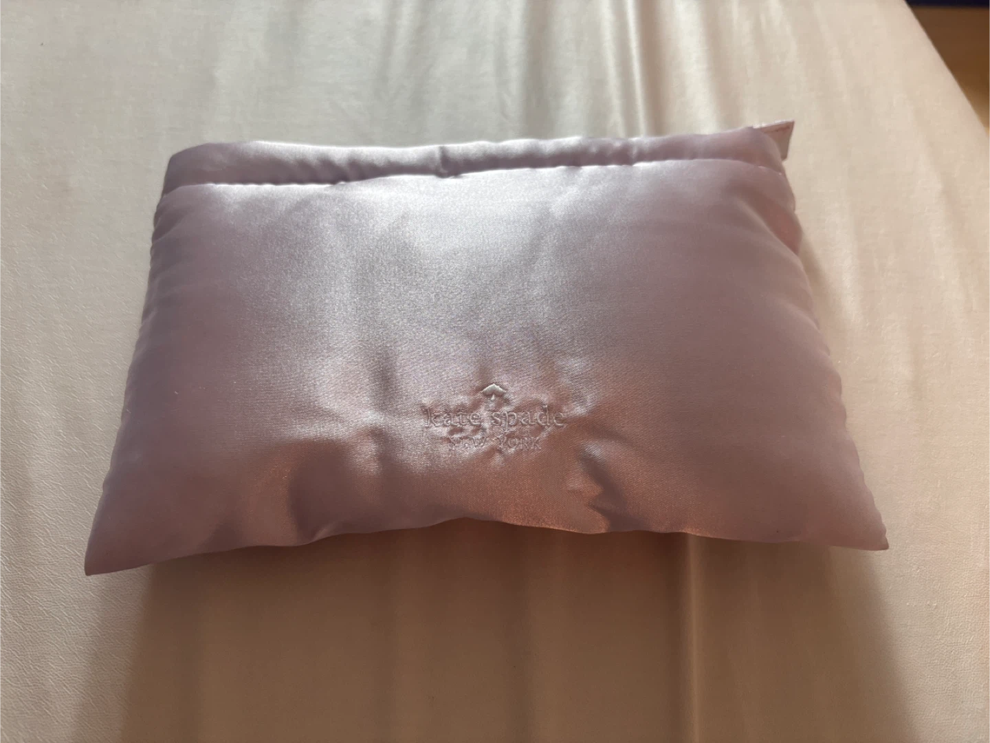 Kate Spade Lavender Satin Eye Mask with Pouch - photo 3