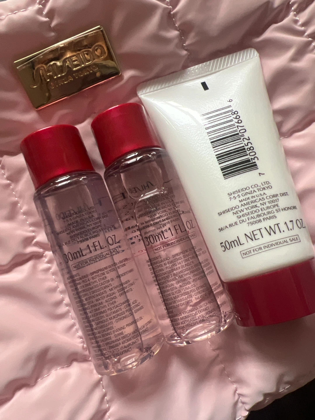 Shiseido Skincare Set with Travel Bag - photo 2