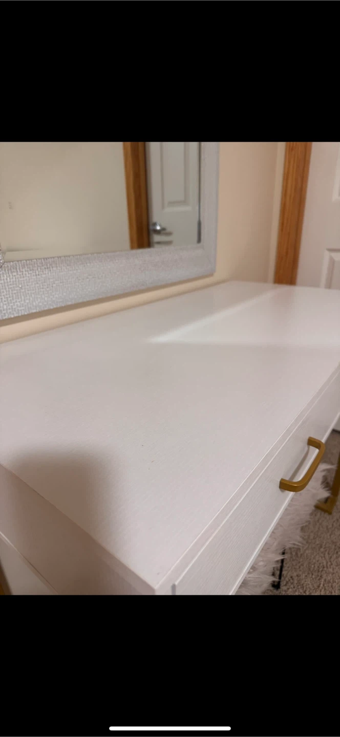 White Vanity Desk with Golden legs and Mirror - photo 2