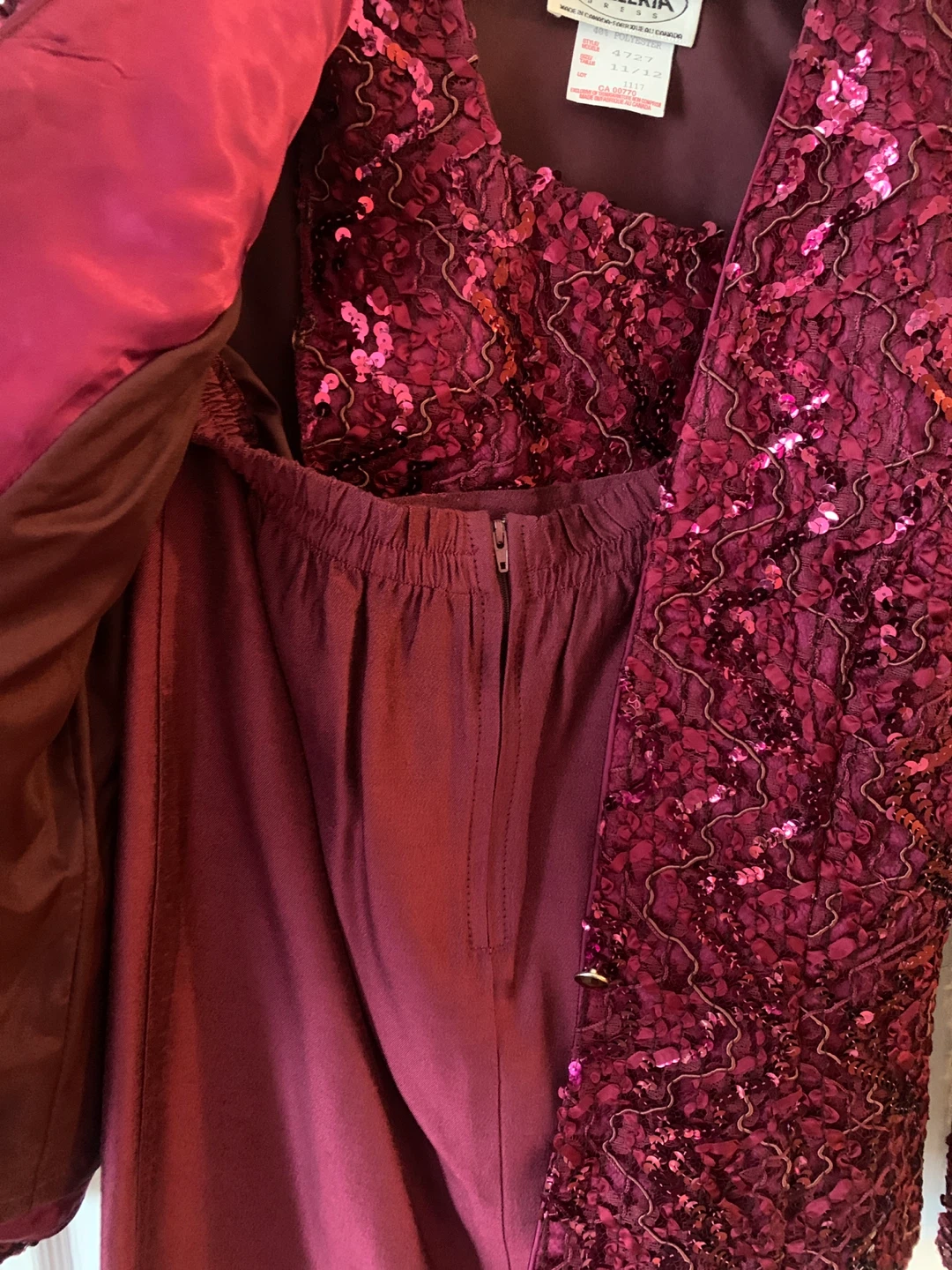 VALERIA Burgundy Sequin Lace Formal Suit Set - photo 3