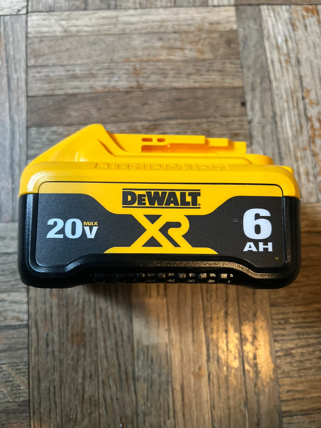 DeWalt 20V MAX XR 6.0 Ah Lithium-Ion Battery