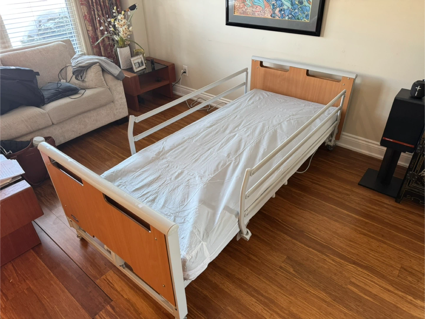 INVACARE ETUDE HOSPITAL BED DELIVERY INCLUDED