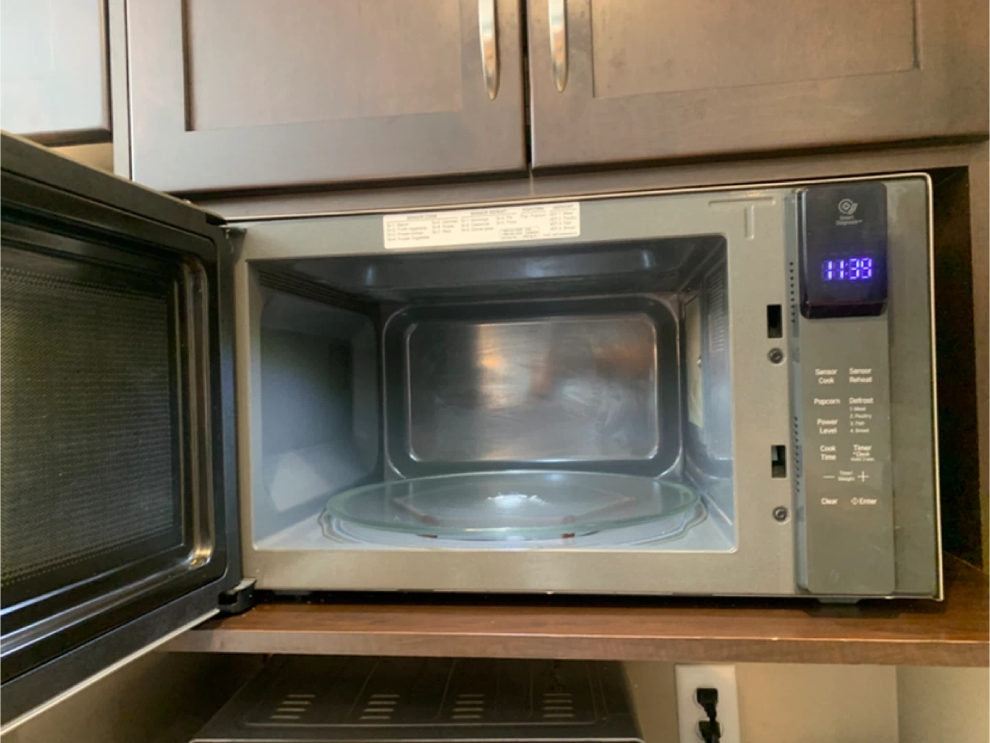 Used LG Microwave Oven - photo 4
