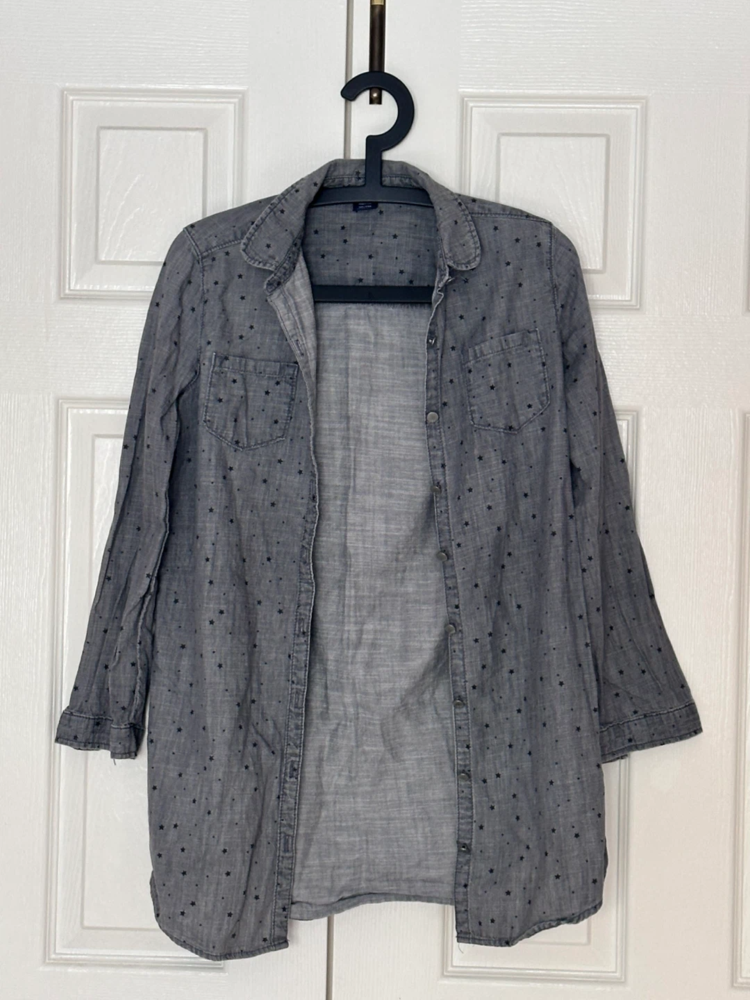 Gap Grey Star Print Chambray Shirt