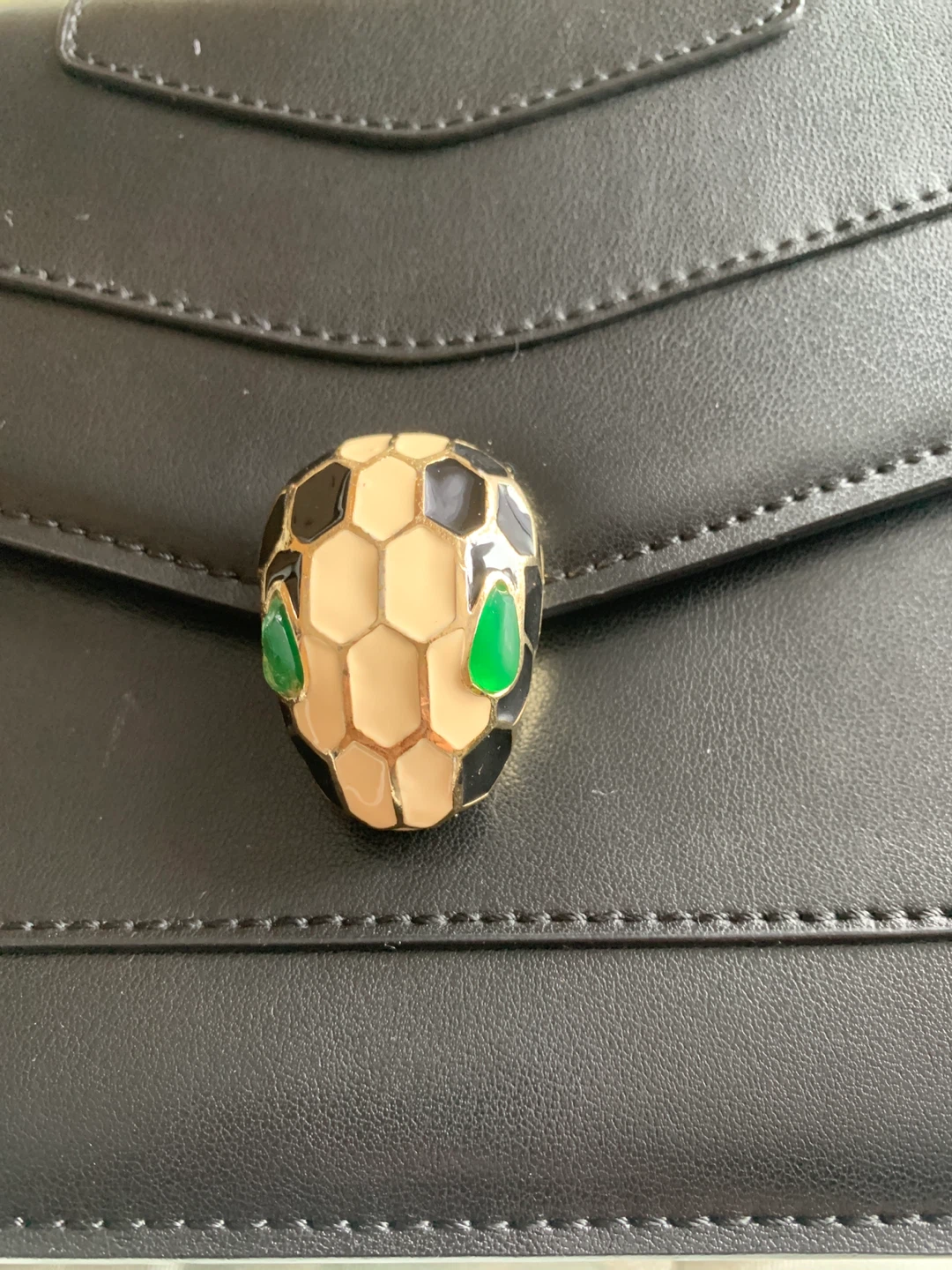 Bvlgari Black Leather Serpenti Shoulder Bag - photo 2