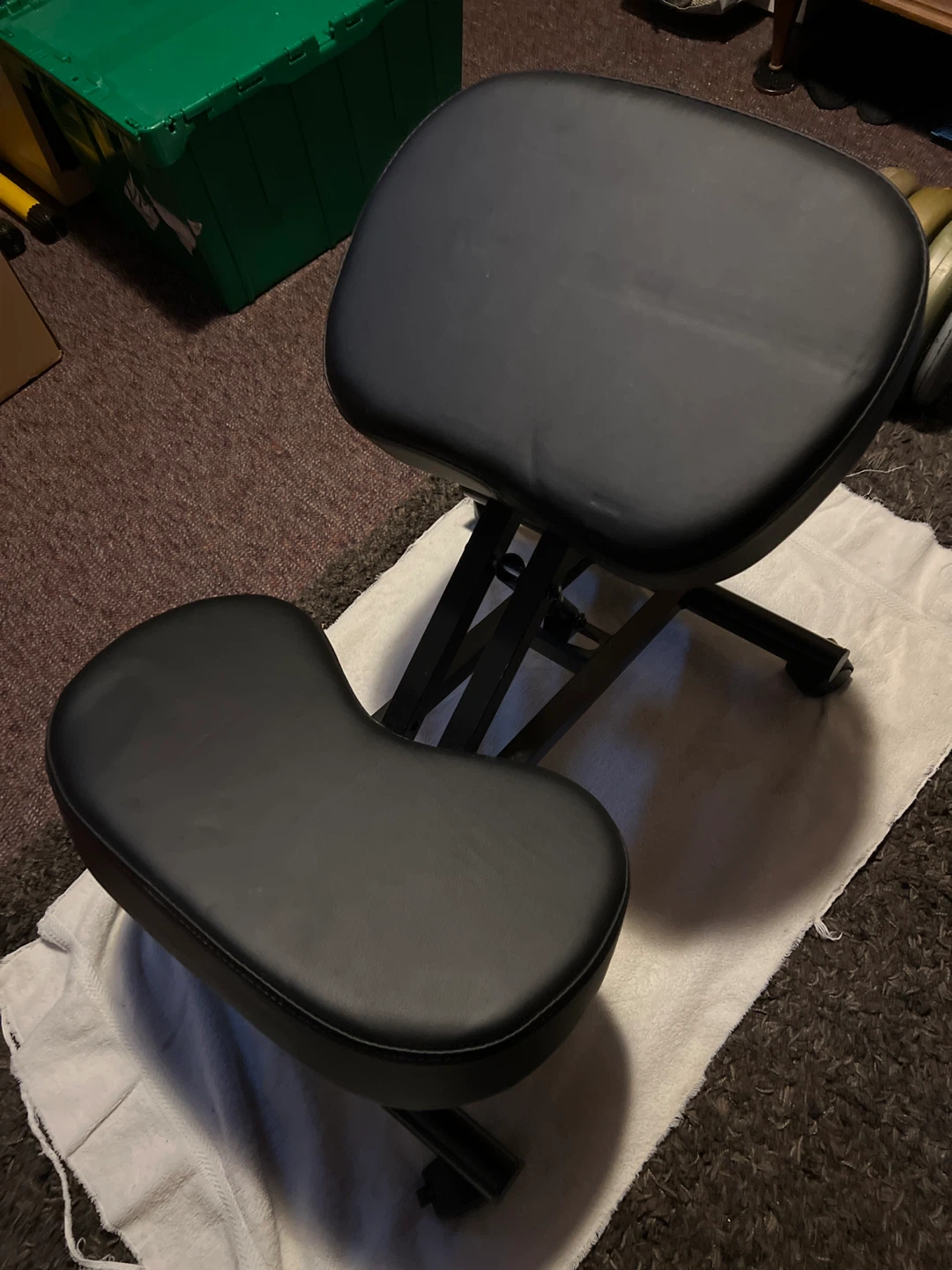 Black Ergonomic Kneeling Chair