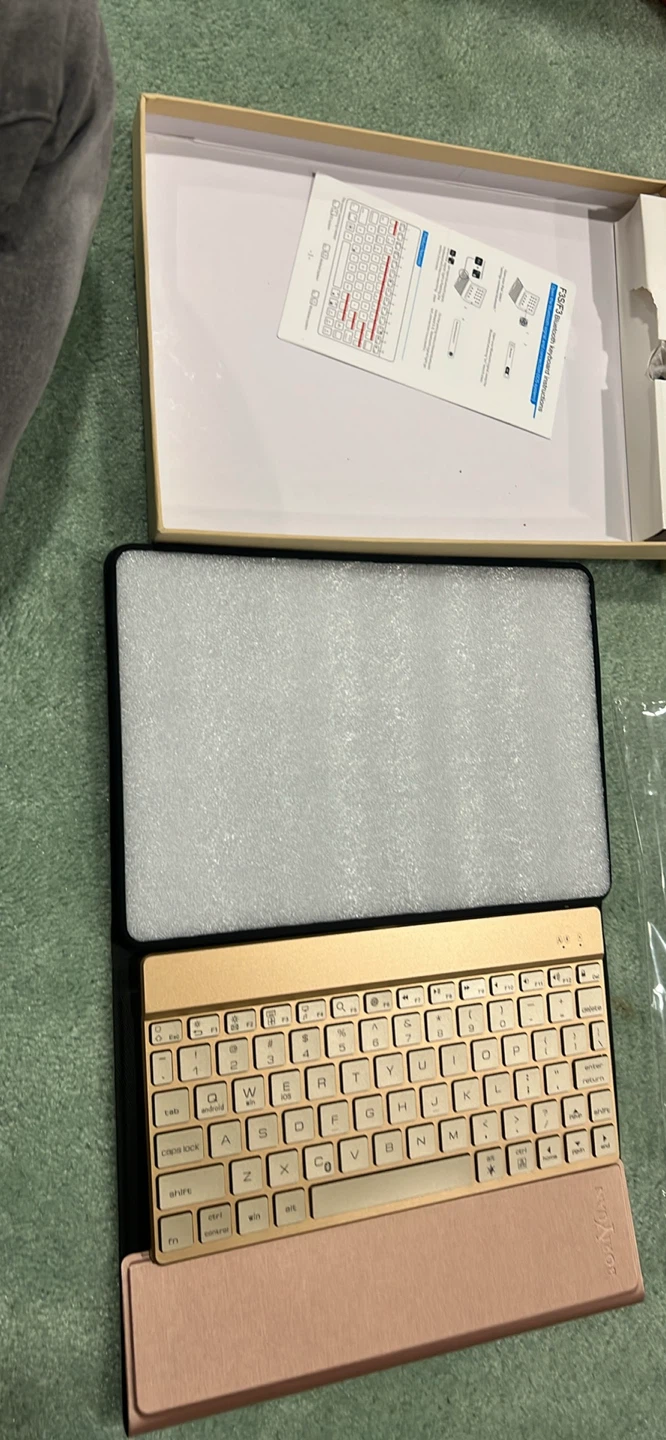 ROO-YI-AN Rose Gold Folding Bluetooth Keyboard Case - photo 4