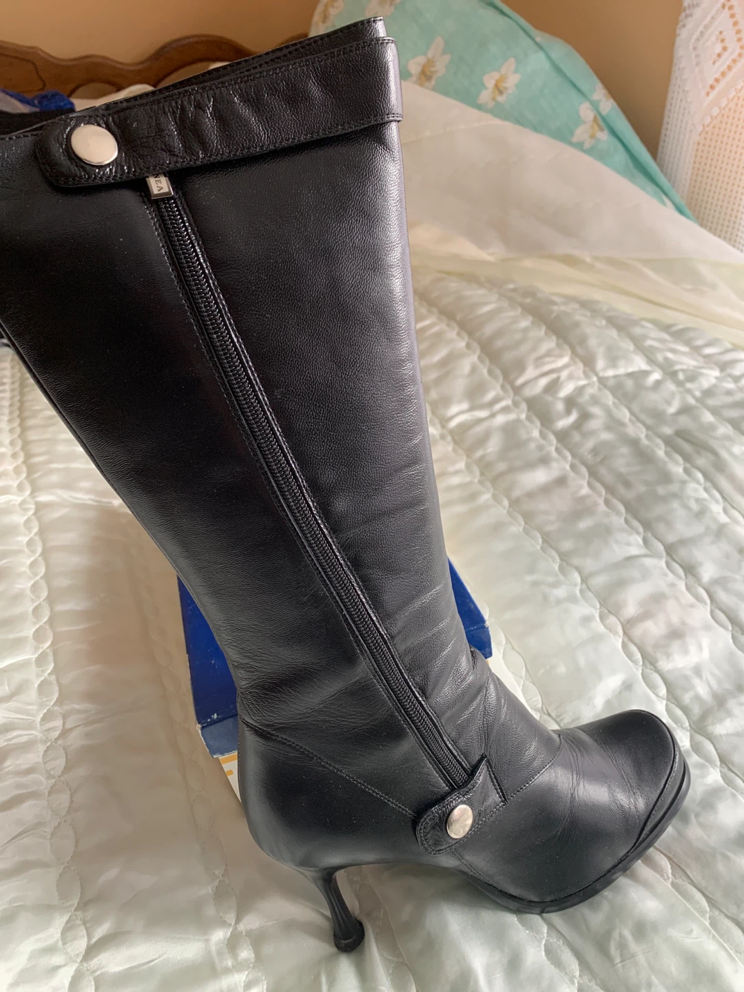 Diffusion Black Leather Heeled Boots - photo 3