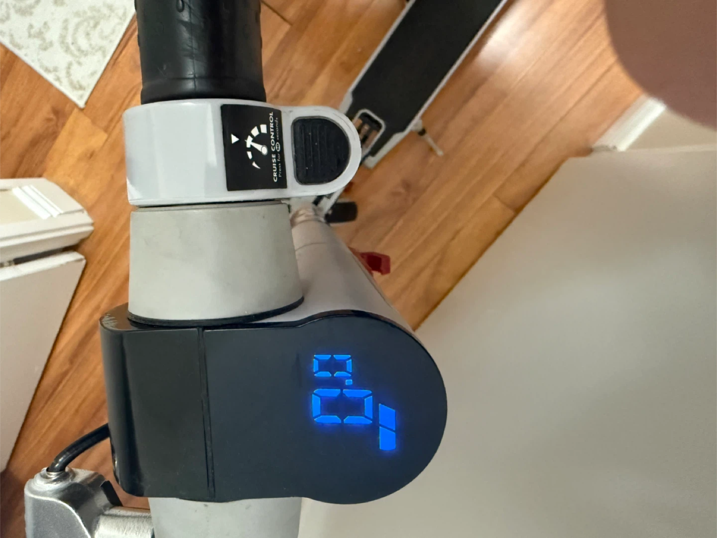 gotrax xr ultra electric scooter - photo 4
