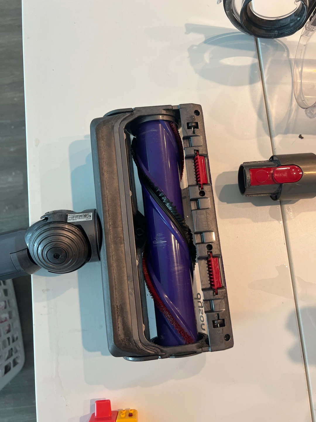 Dyson V10 - photo 4