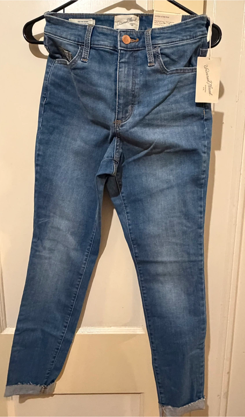 Universal Thread Women's Super Stretch ankle  Jeans Size 2R - photo 2