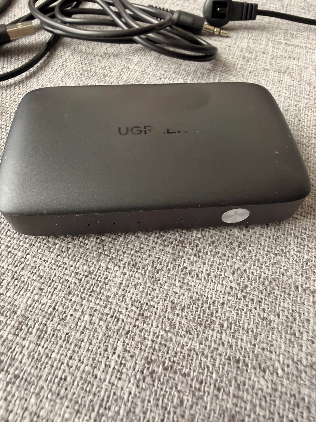 UGREEN HDMI 3 in 1 Switcher with Remote - photo 3