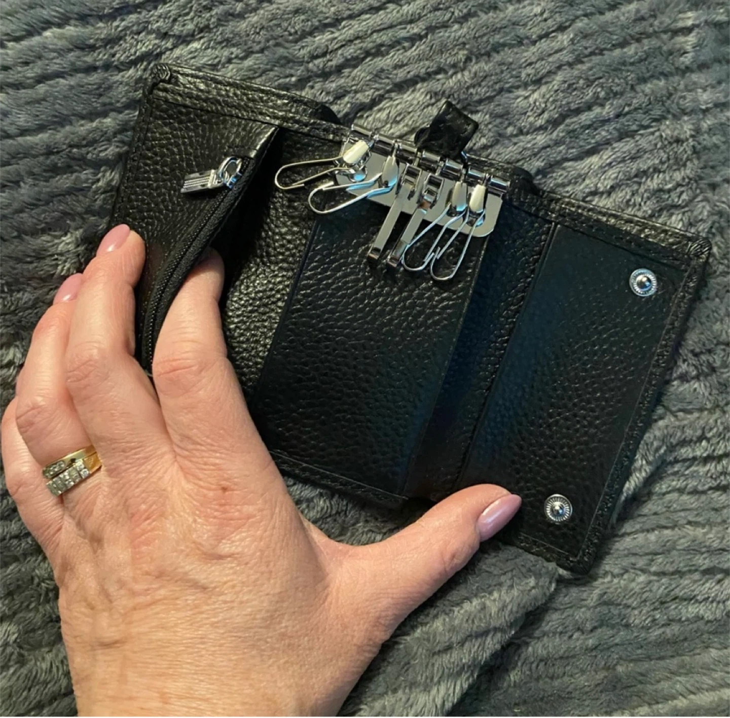 Black Leather Tri-Fold Key Wallet - photo 3