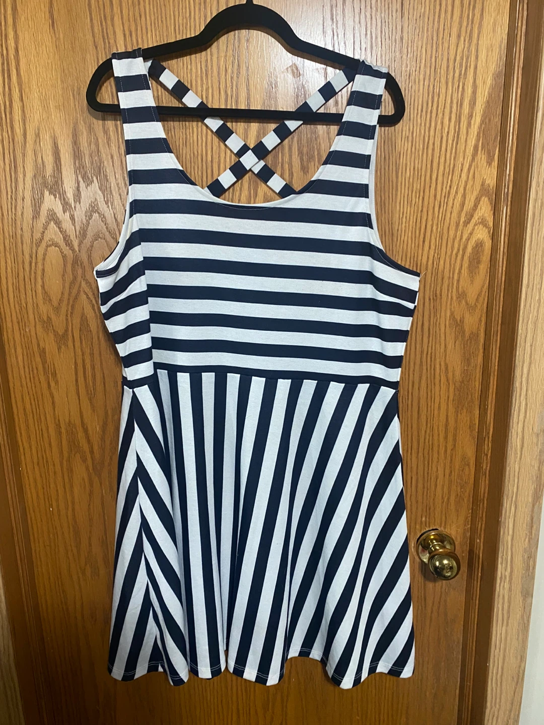 Cute blue and white crisscross back mini dress - photo 2
