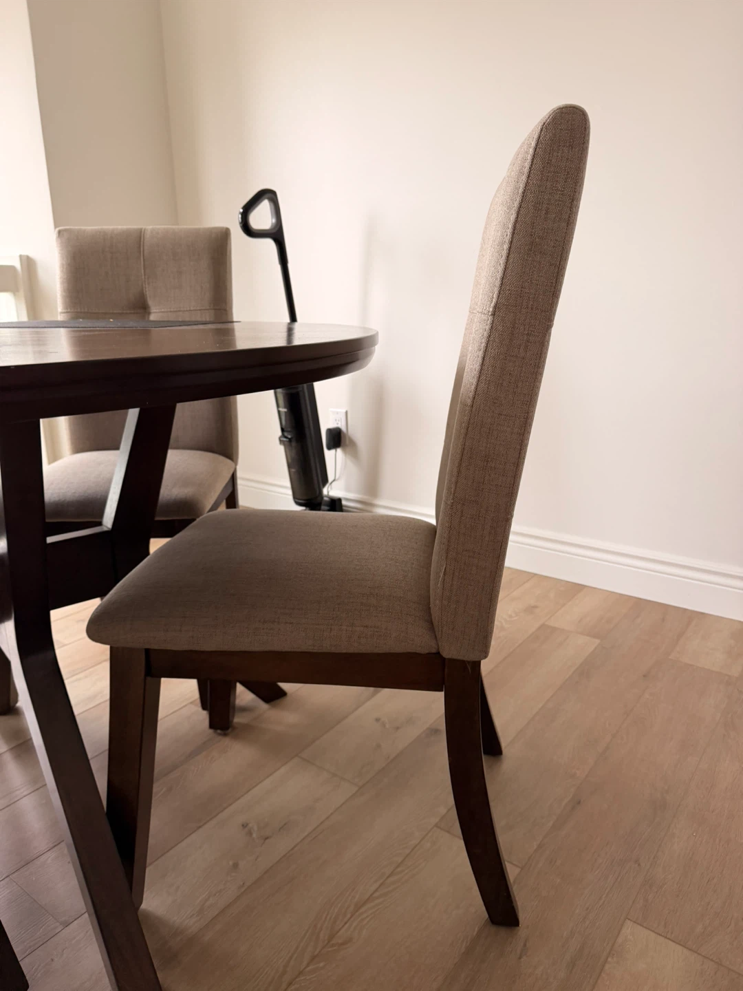 Round Dining Table with 4 Upholstered Chairs - photo 2