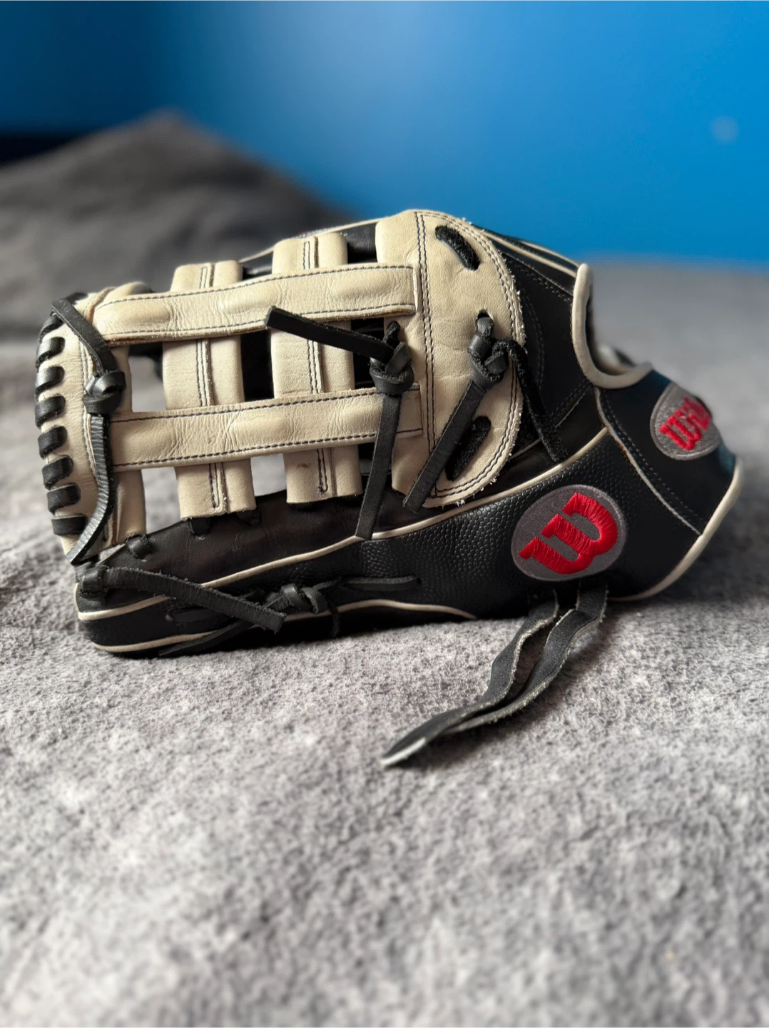 Wilson A2000 Superskin 13.5 Slopitch glove
