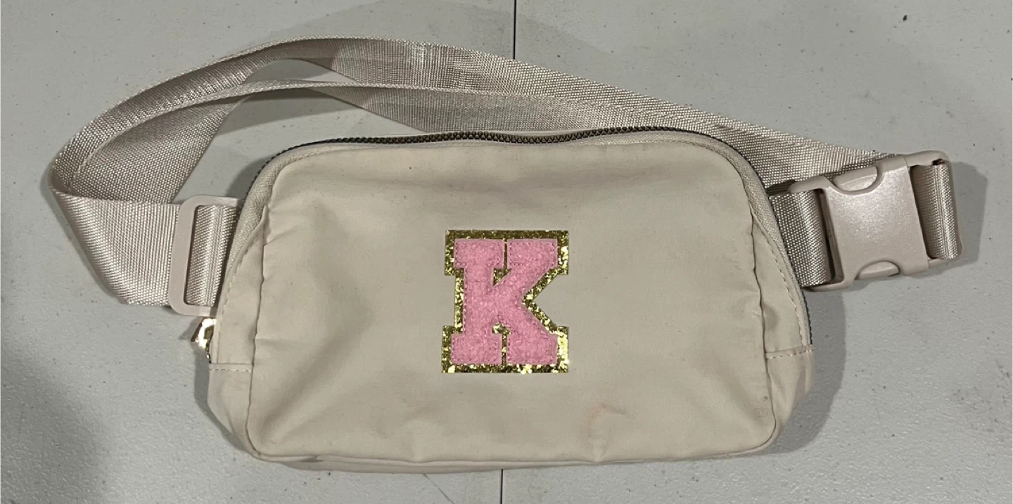 Cream Fanny Pack with Pink 'K' Letter Applique