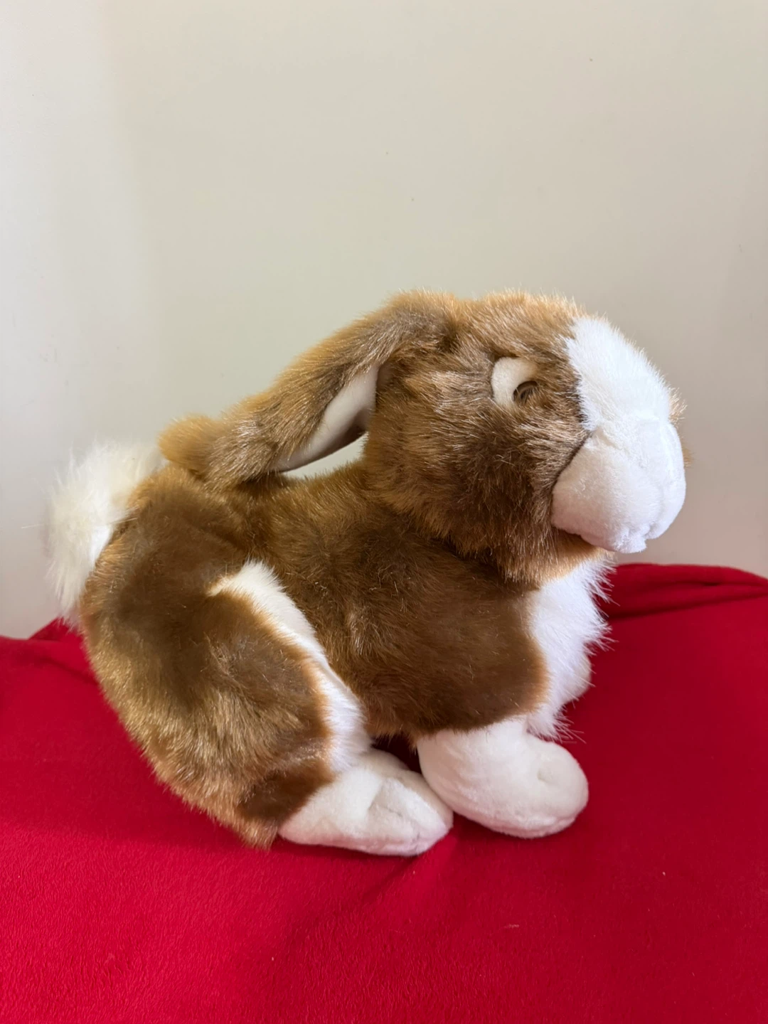 Large Crouching Bunny Plush Toy - photo 3