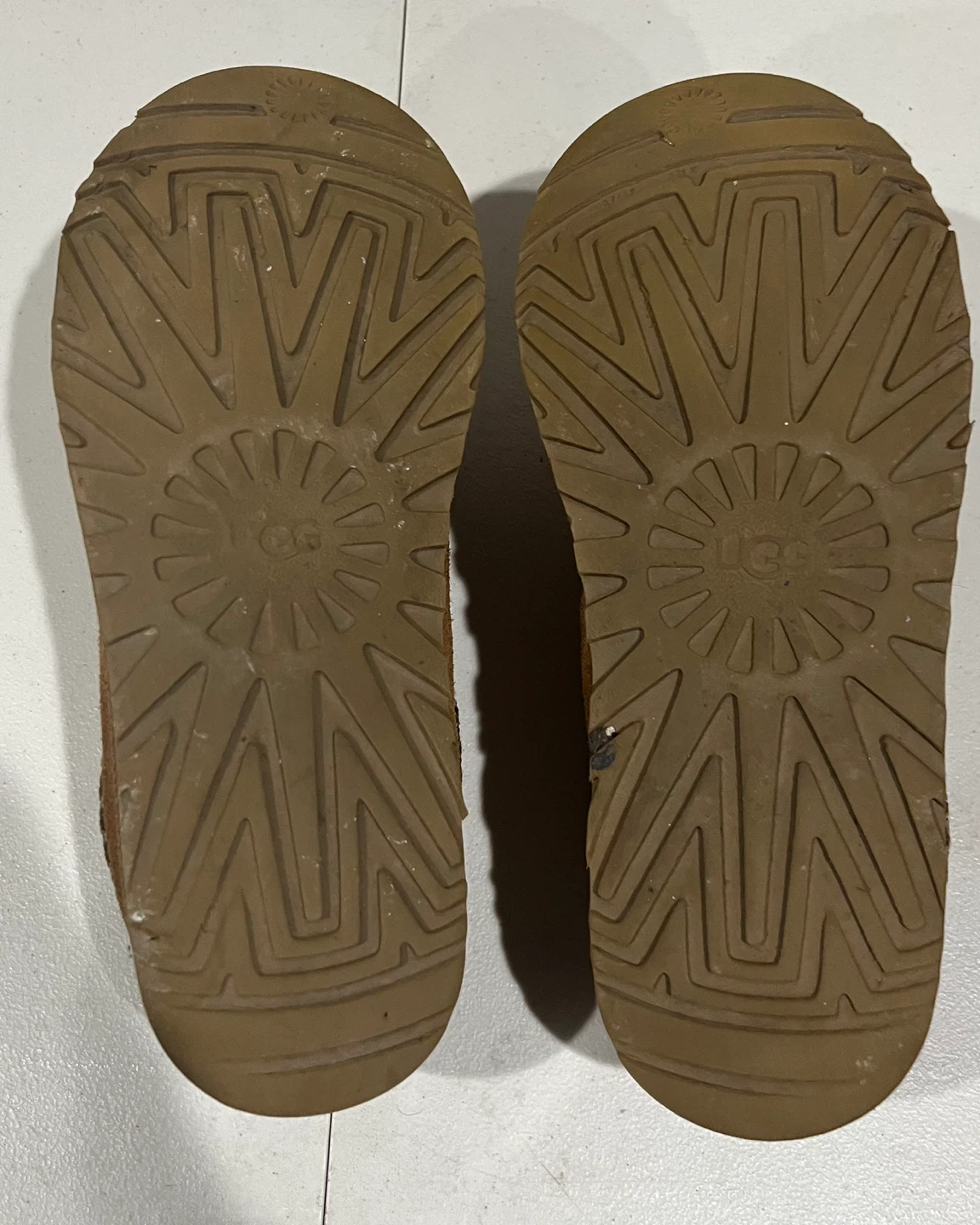 UGG Brown Suede Shearling Lined Slippers 7.5 - 8 - photo 4