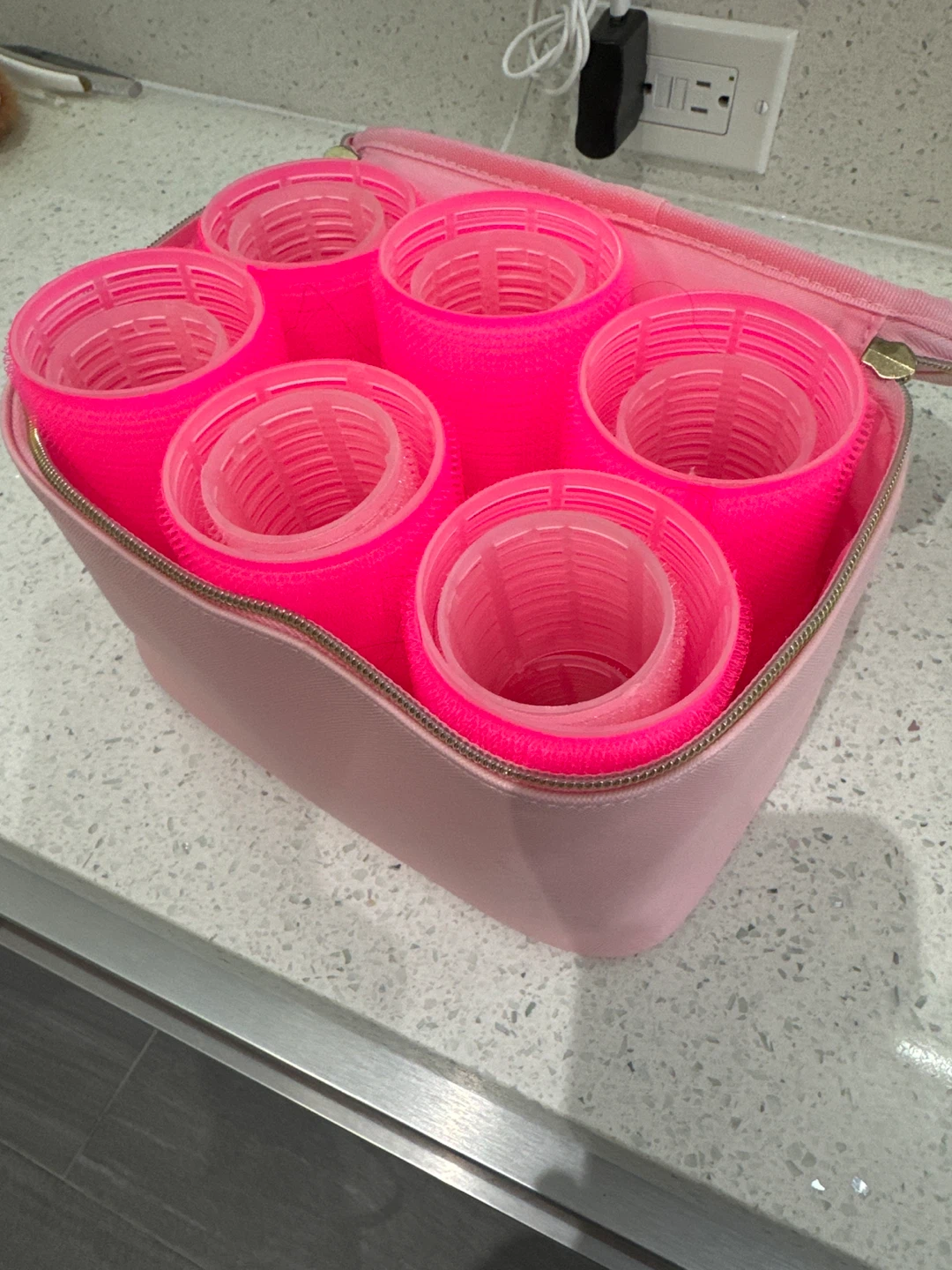 Pink Hair Roller Bag with 12 big Rollers & 12 small rollers