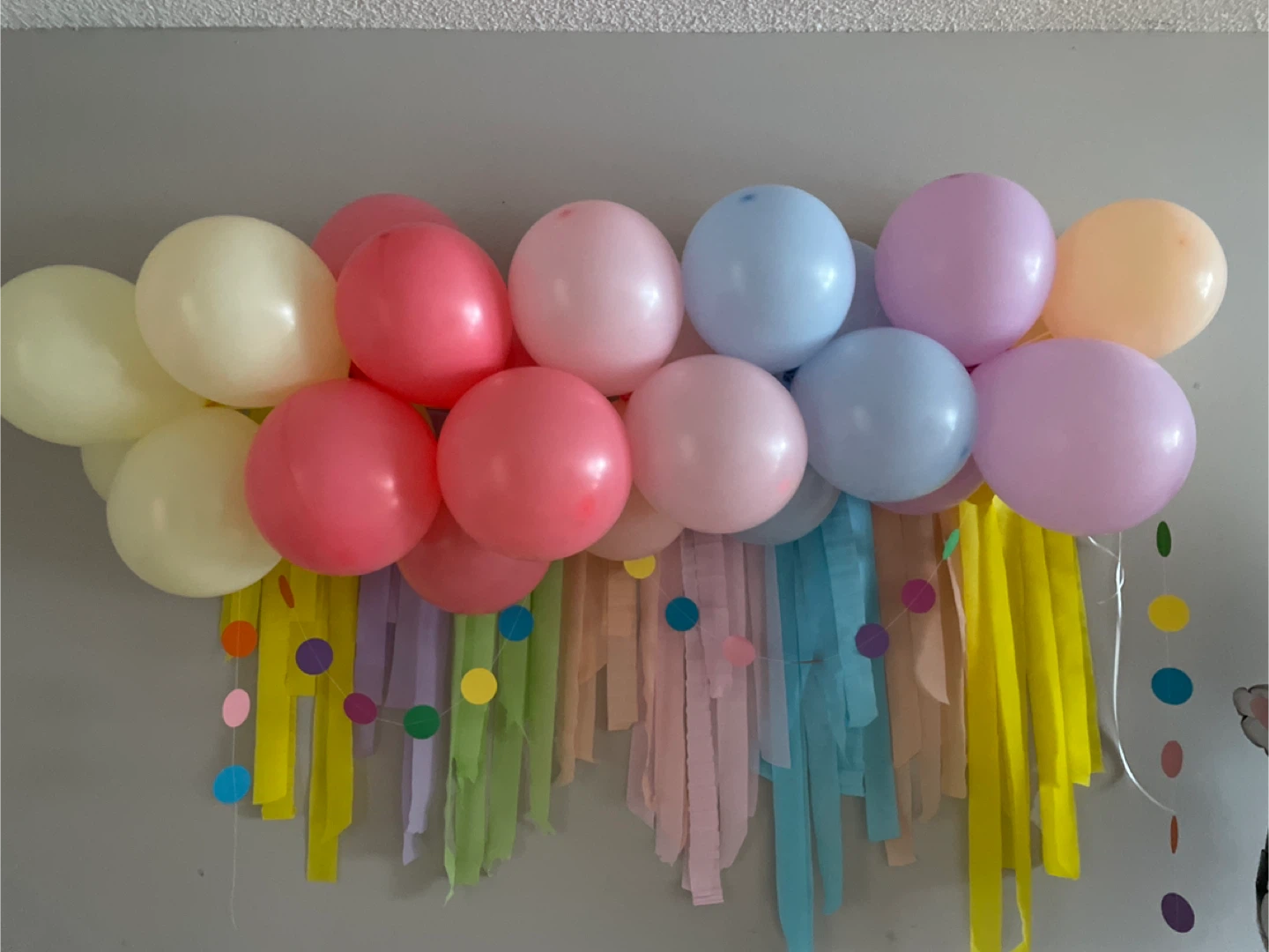 Pastel Balloon Garland Kit