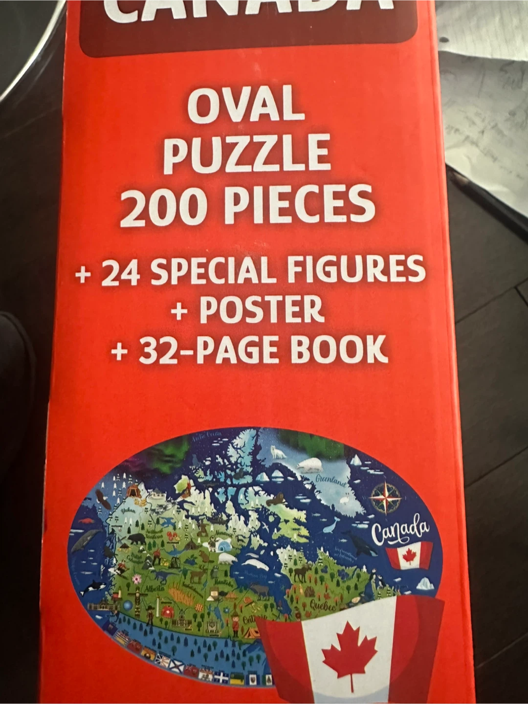 200 pcs puzzles Oval Canada +24 special figures+32 pages book