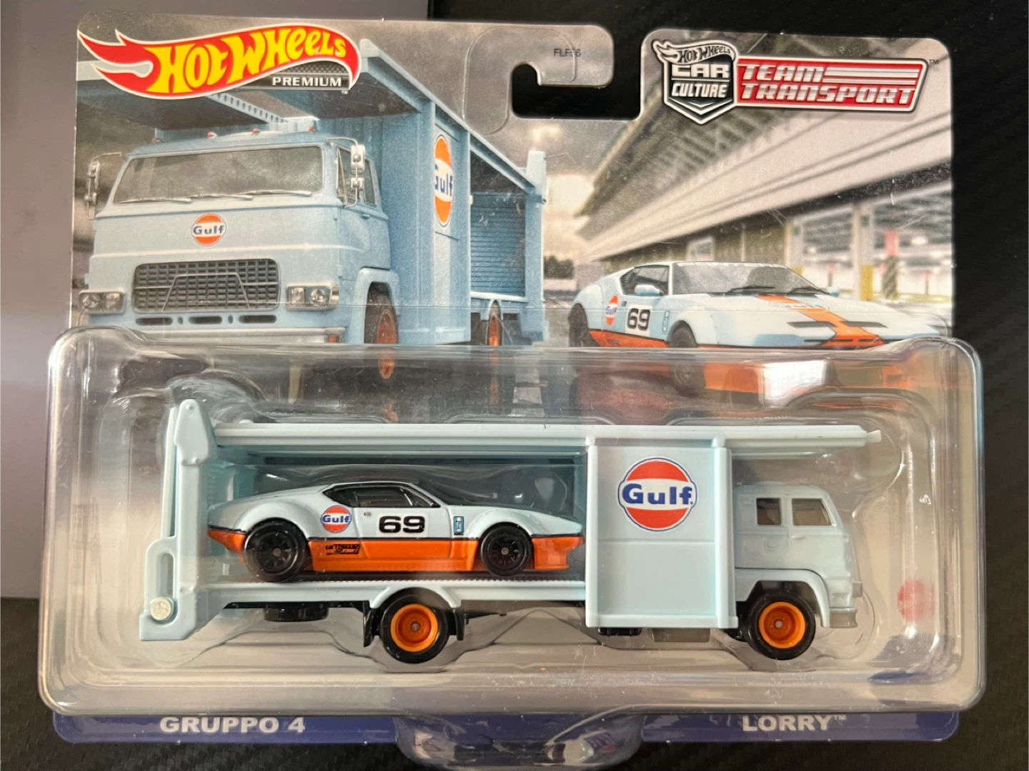 Hot Wheels Premium Team Transport De Tomaso Pantera Gruppo 4