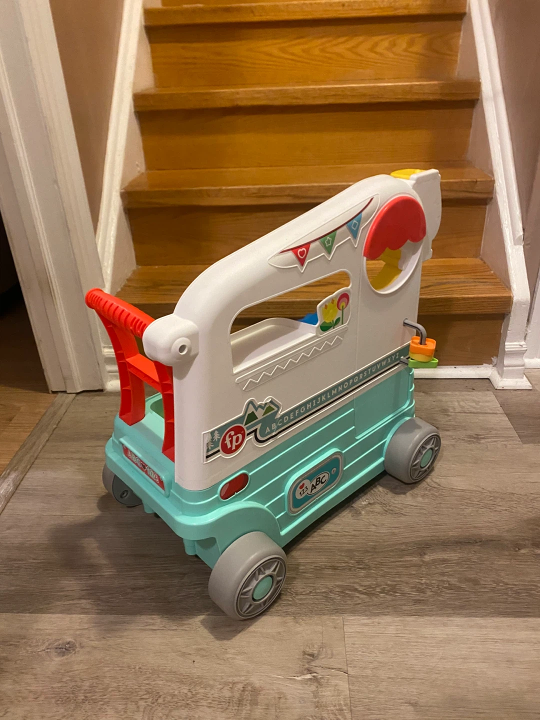 Fisher price laugh & learn camper - photo 2