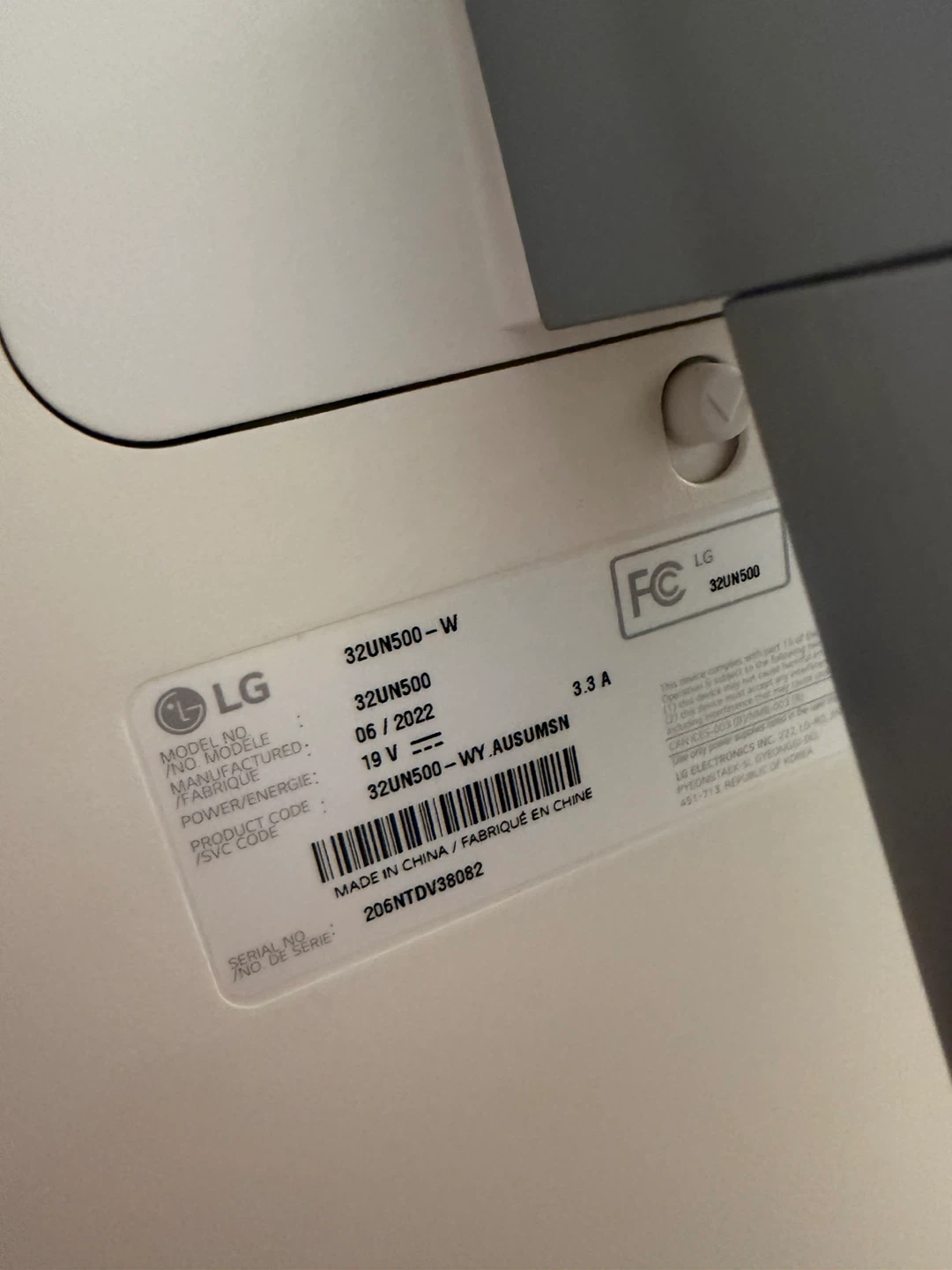 LG 32UN500-W 32-inch 4K UHD Monitor - photo 4