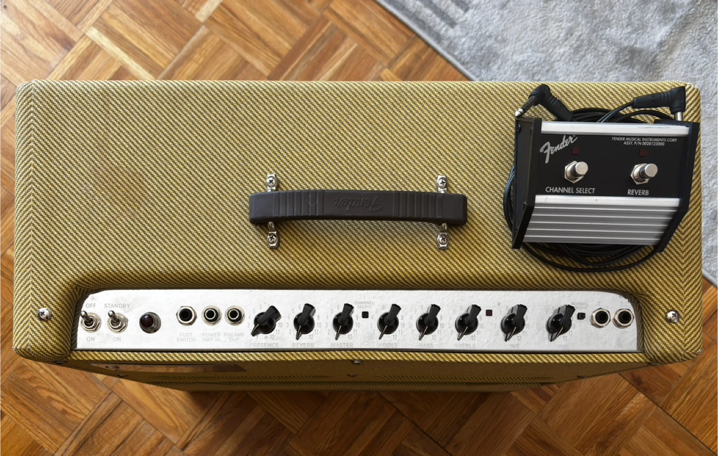 Fender Blues DeVille Reissue 4x3 combo amp - photo 2