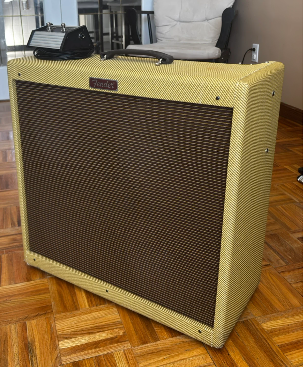 Fender Blues DeVille Reissue 4x3 combo amp - photo 3