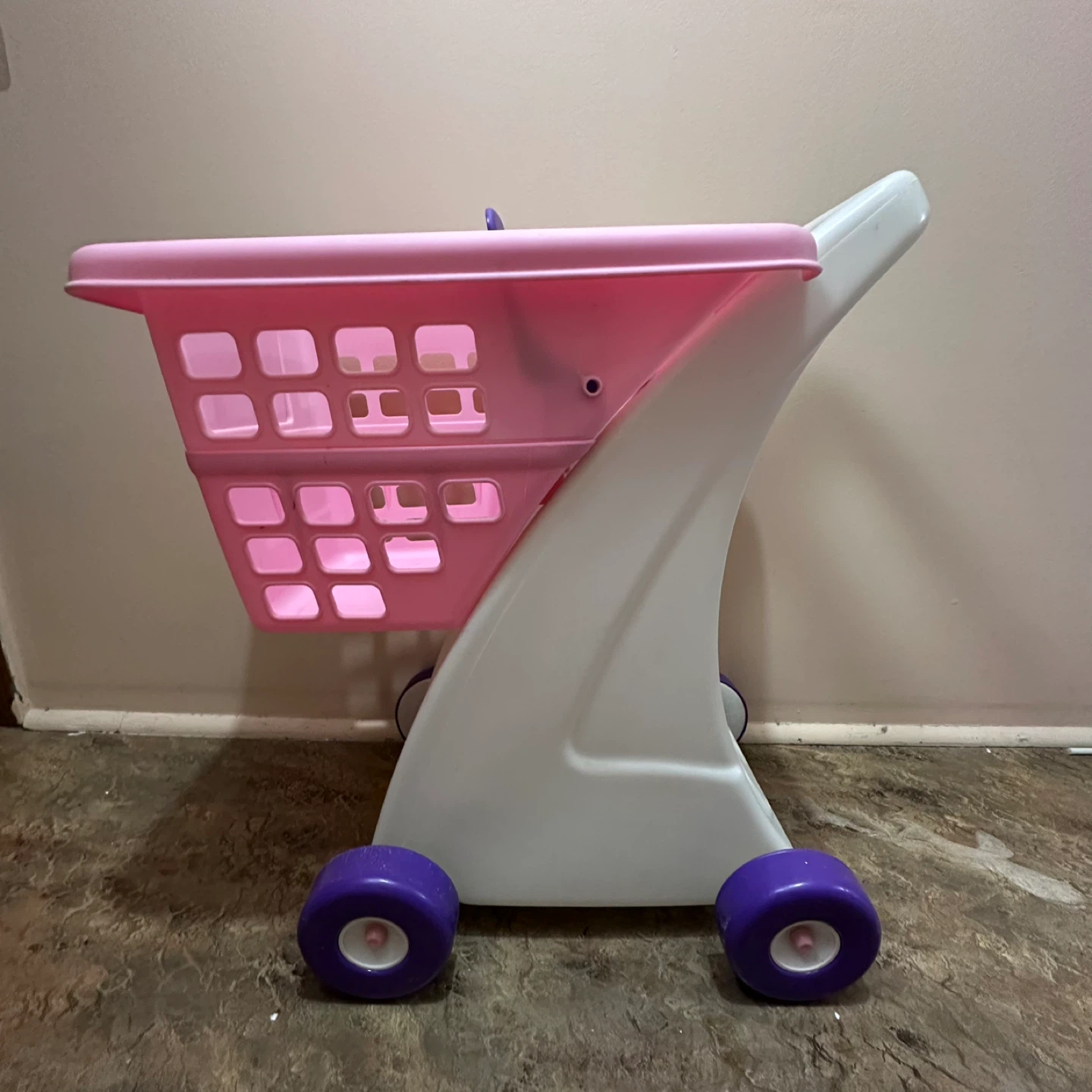 Little Tikes Pink & White Toy Shopping Cart - photo 2