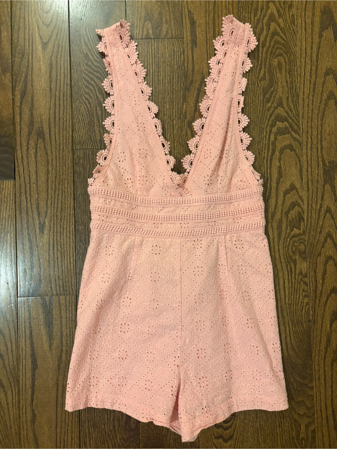Forever 21 Pink Lace Romper - V Neck - M - photo 5