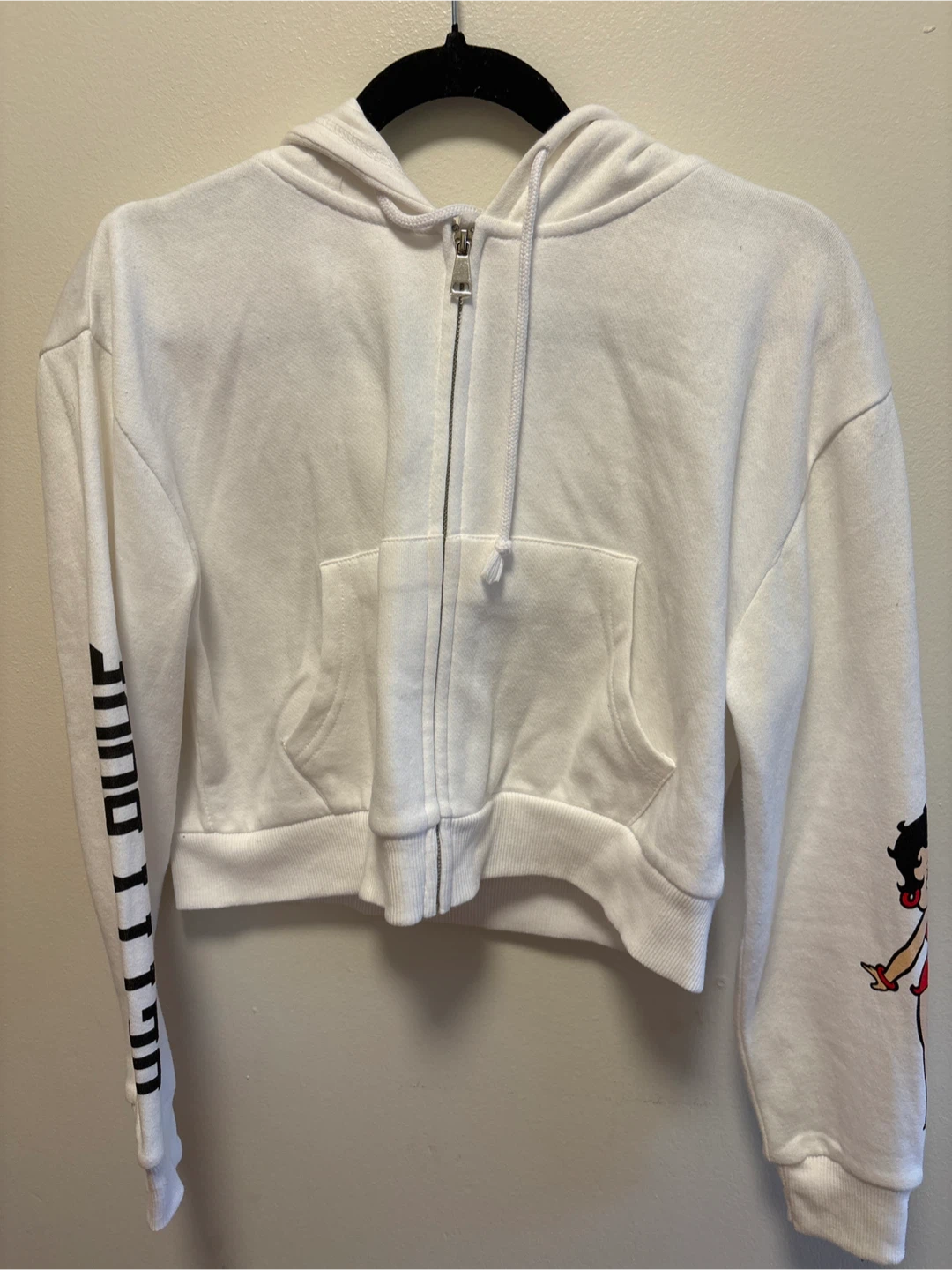 Betty Boop White Zip-Up Hoodie and Shorts Set - photo 2