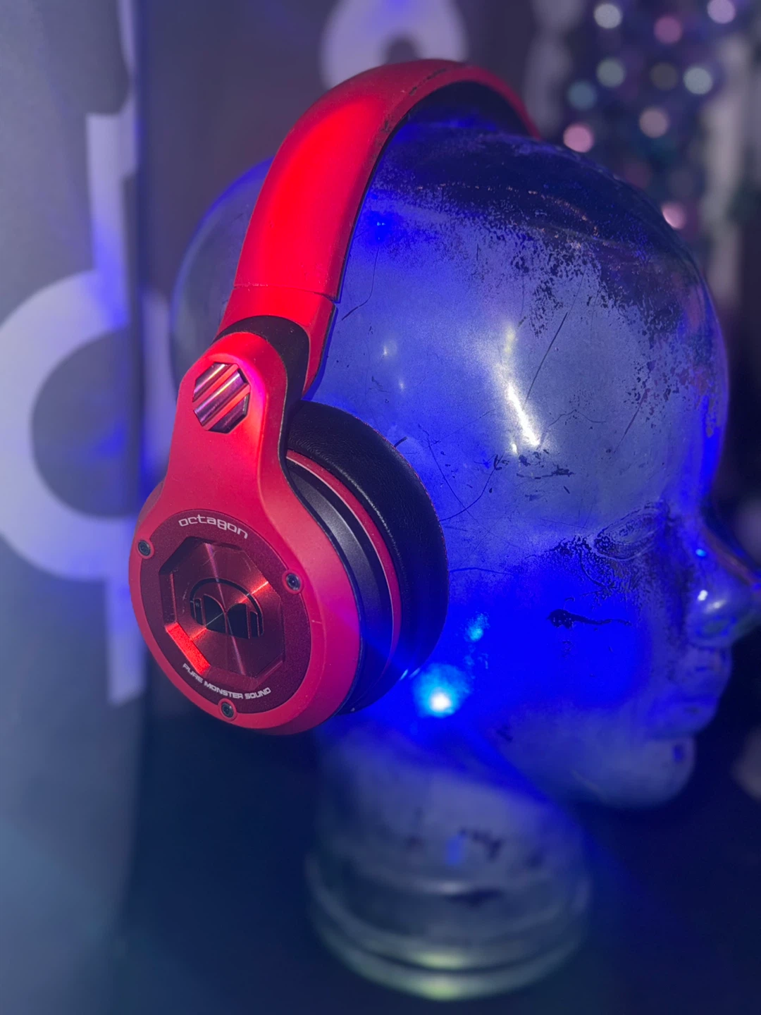 Red Monster Octagon Over-Ear Headphones - photo 5