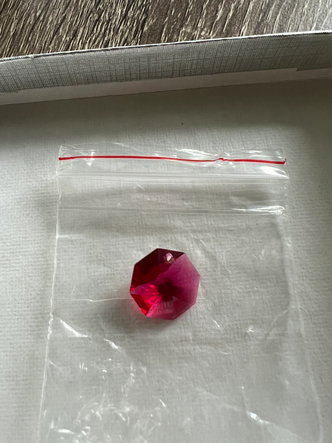 Small red crystal - photo 5