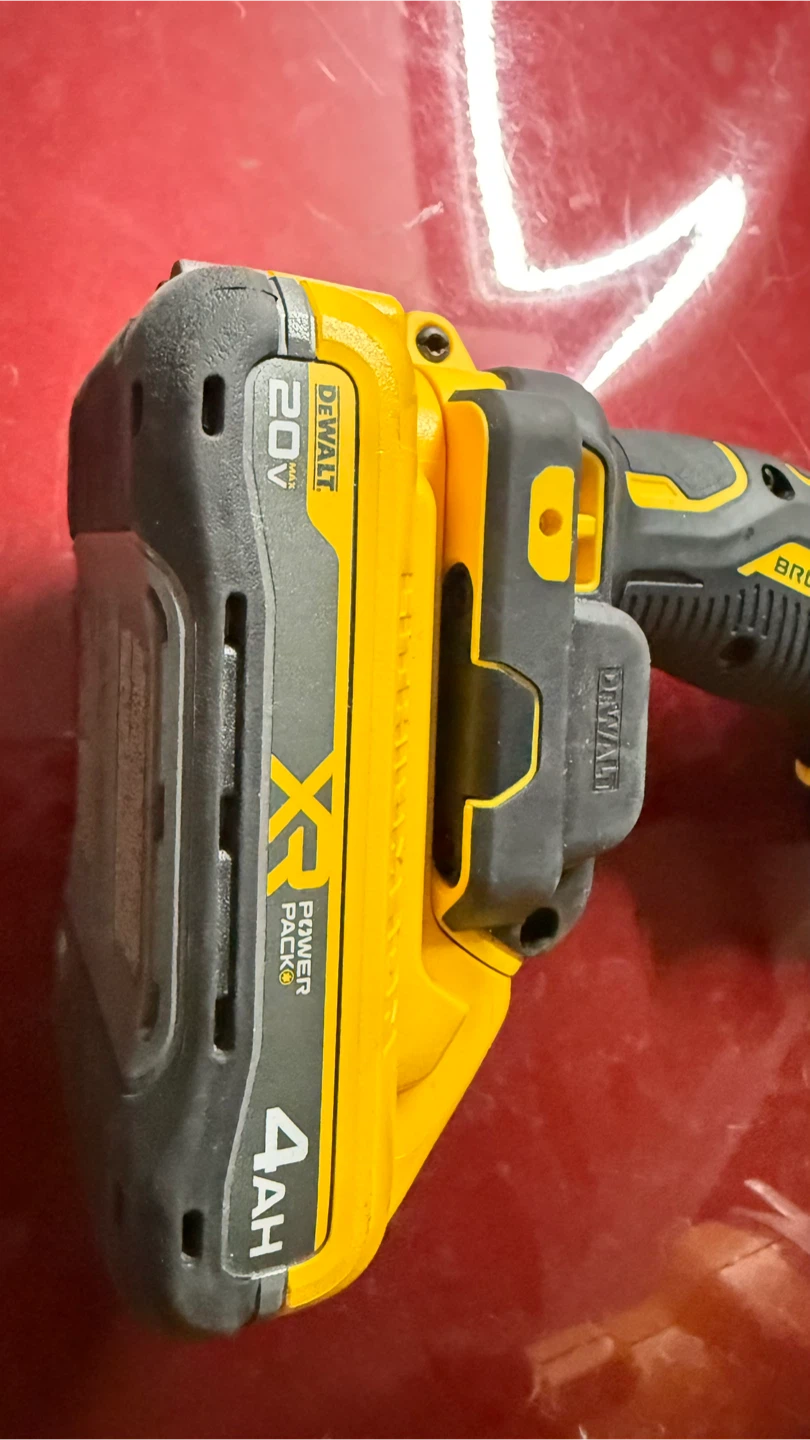 DeWalt 20V MAX Cordless Impact Driver - photo 4