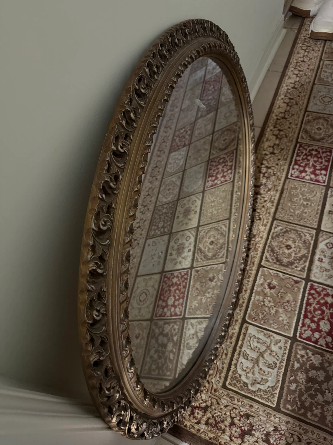 Ornate Oval Wall Mirror - Gold Finish - photo 4