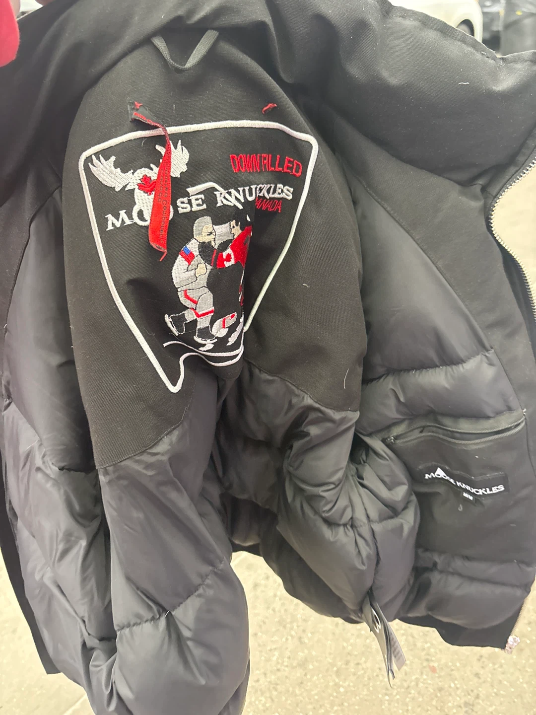 Moose Knuckles Black Down Puffer Jacket - photo 2