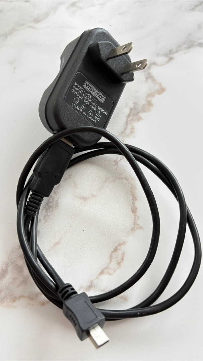 WSX/MX Model WSX-T01 USB Charger
