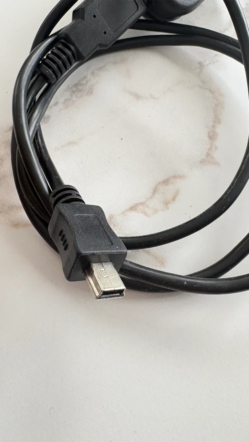 WSX/MX Model WSX-T01 USB Charger - photo 2