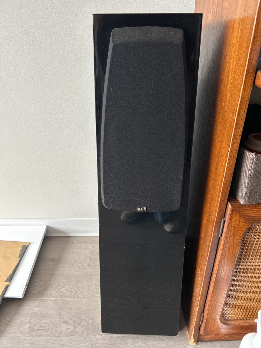 Elite Jinyon Audio Floorstanding Speakers (pair)