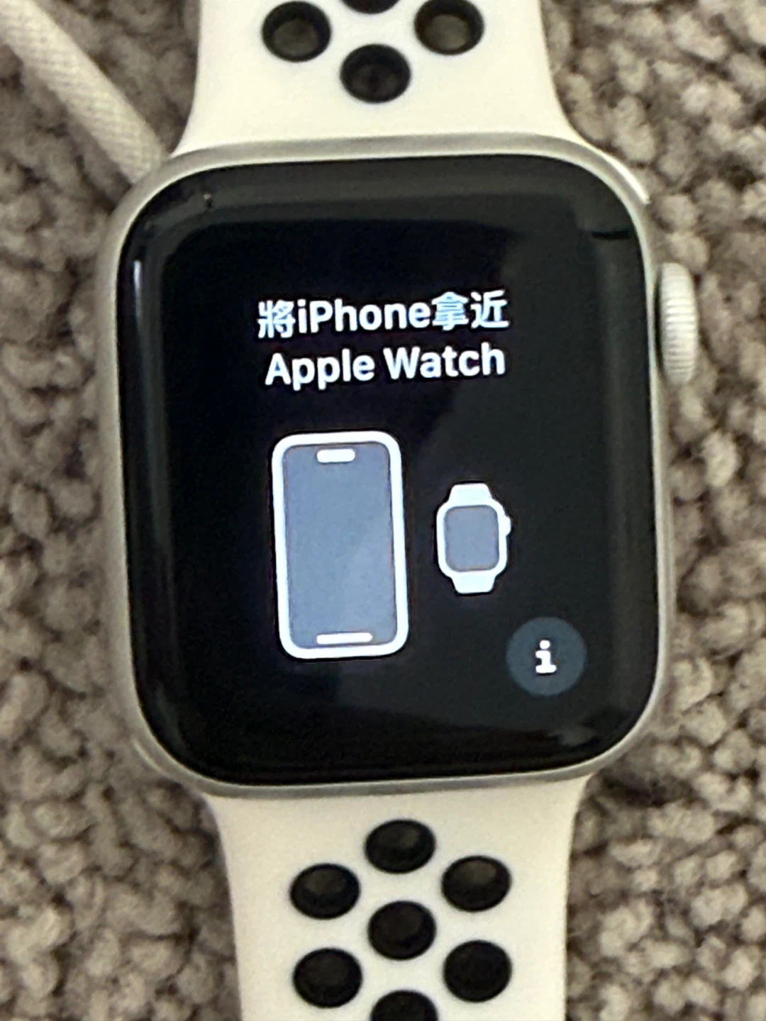 Apple Watch Series 5 40mm GPS - photo 2