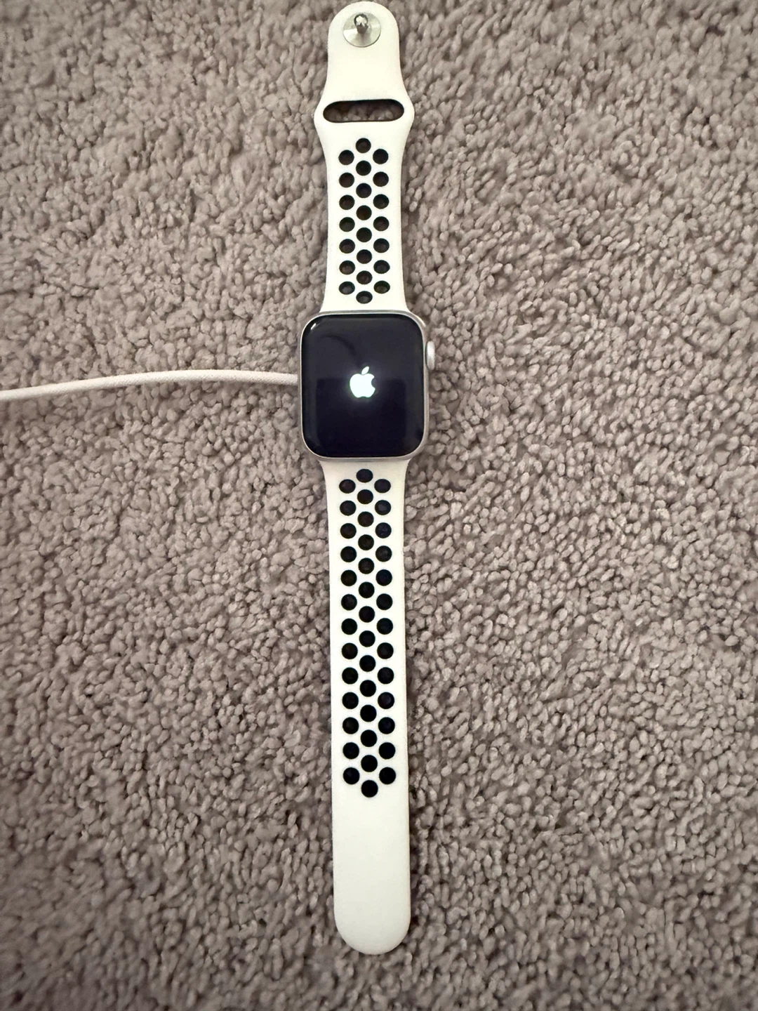Apple Watch Series 5 40mm GPS - photo 3