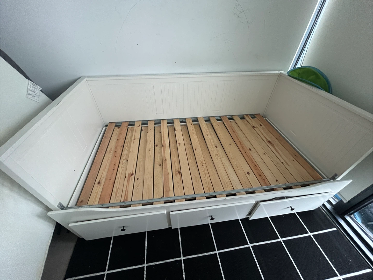 Bed frame with 3 drawers - photo 2