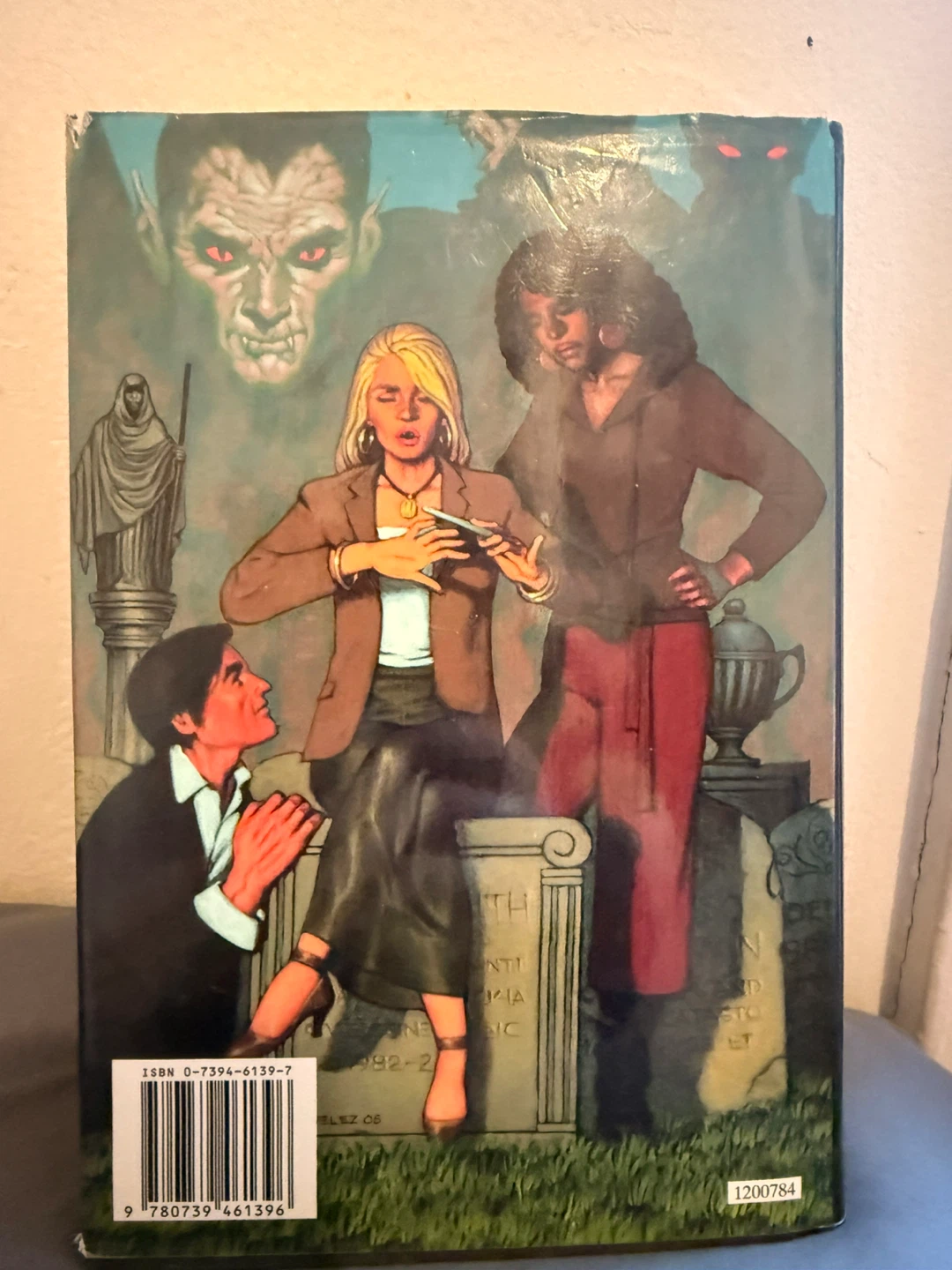 Vampire Queen Book